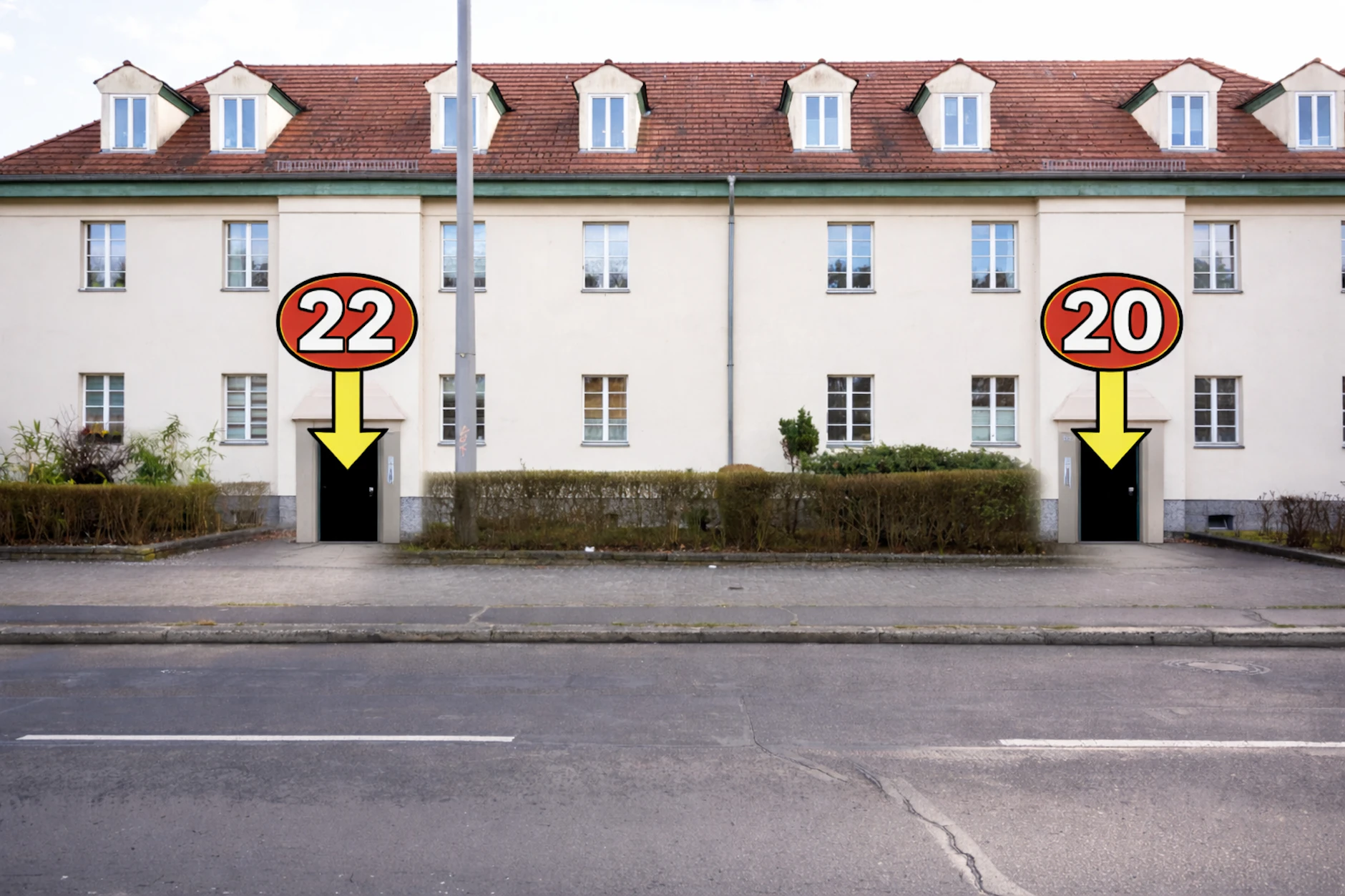 Ein Haus, zwei Hausnummer: Für die Bewohner von Nummer 20 gab es Geld vom Senat, für die Nummer 22 aber nicht.