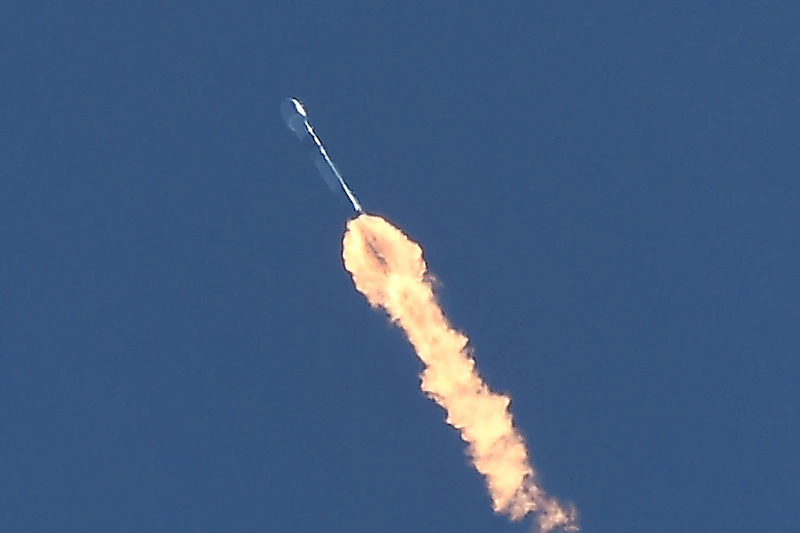 Weltraum-Hype: Elon Musks Firma SpaceX wird zum größten Börsengang aller Zeiten