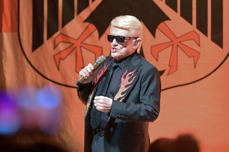 Heino: Solidaritätskonzert für Feuerwehrmann sorgt für Wirbel