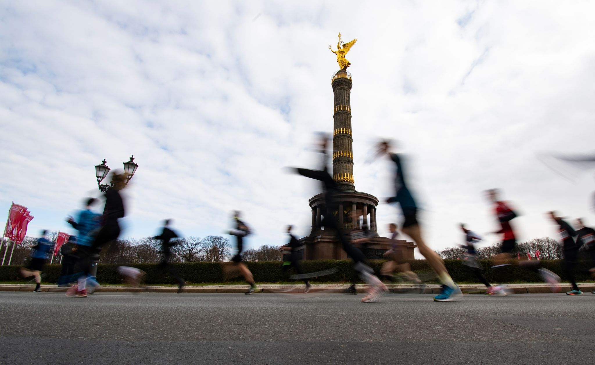Halbmarathon legt Berlin lahm: Diese Straßen sind sind gesperrt