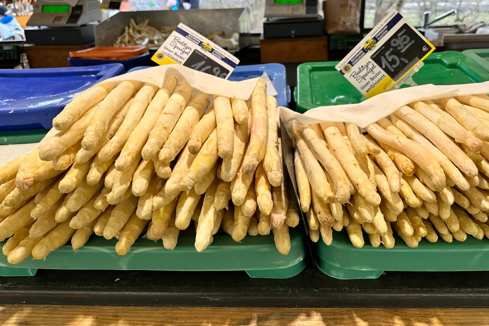 Der erste Beelitzer Spargel ist da: Was er wirklich kostet