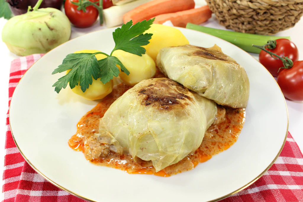 Kohlrouladen aus der DDR: Das Rezept für ein deftiges Abendessen