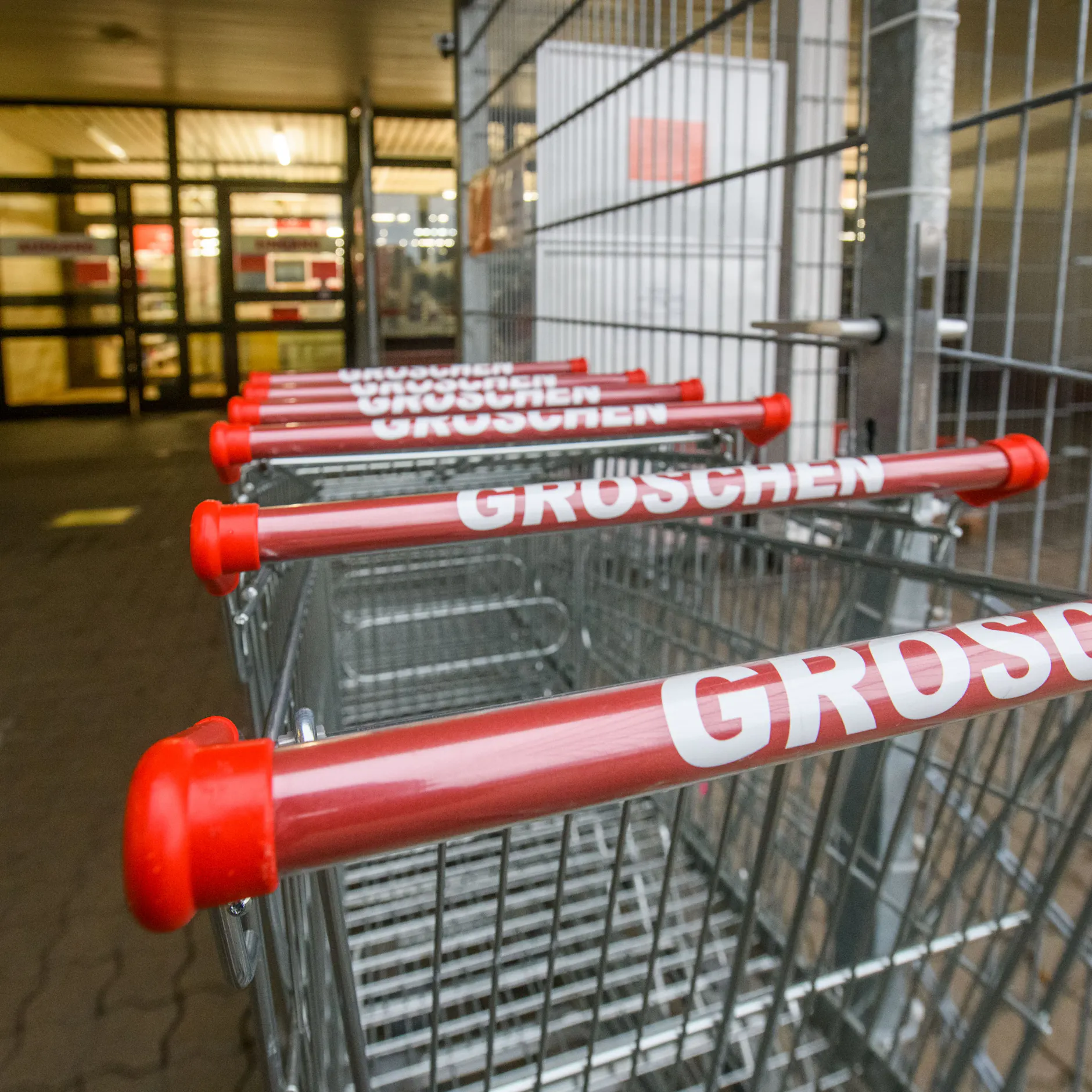 Schock im Osten! Discounter vor dem Aus, Mega-Ausverkauf steht an