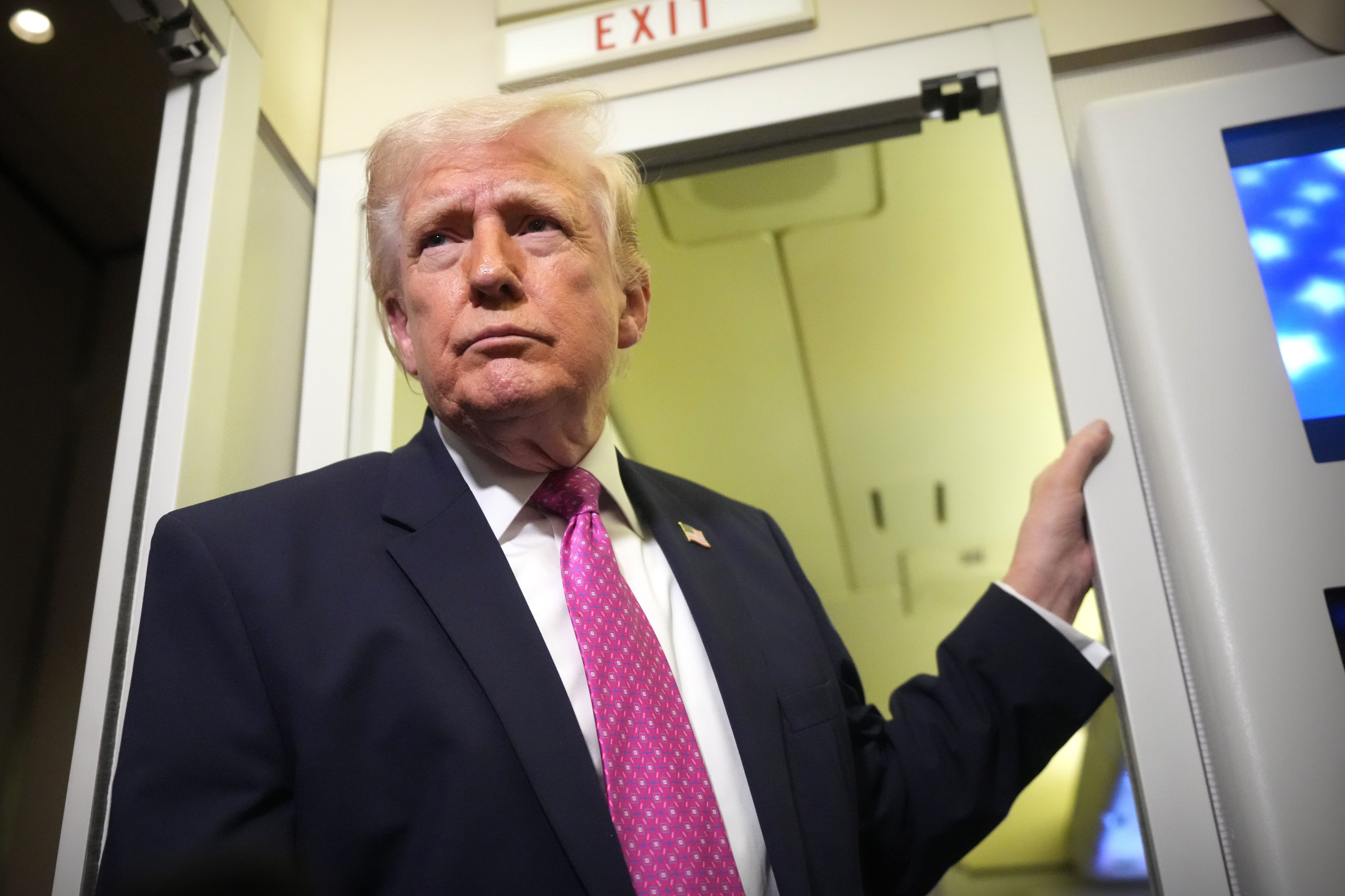 Trump: „Am liebsten würde ich das Öl im Iran nehmen“