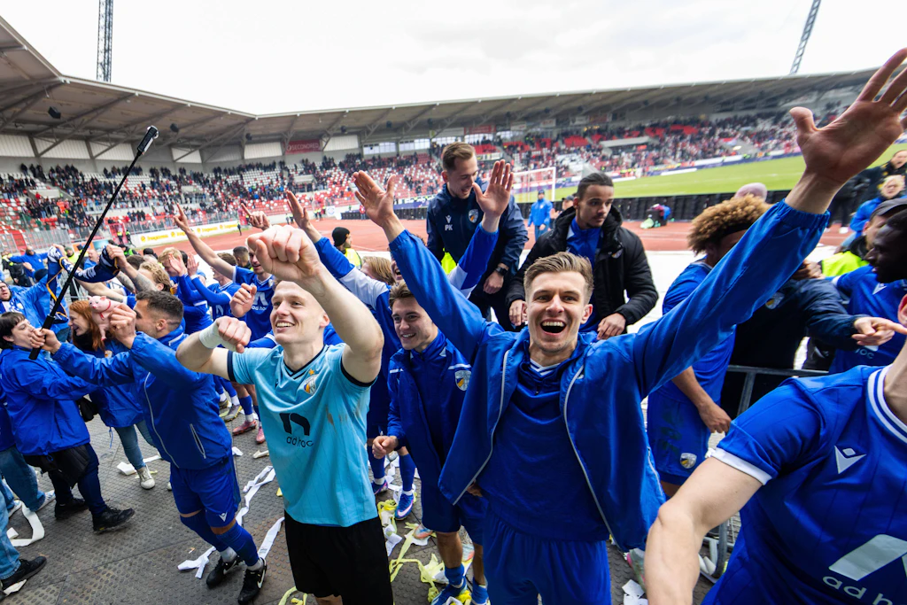 Landespokal: Carl Zeiss Jena schlägt Rot-Weiß Erfurt