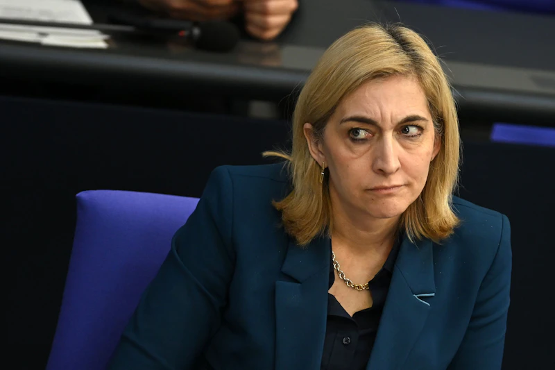 Reformvorschlag mit Unwucht: Die Kleinen hängt man, die Großen lässt man laufen