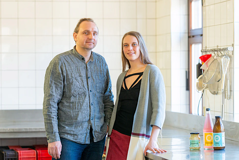 Mit regional produziertem Superfood: Marisa Endrejat und Felix Lehmann haben ein Start-up gegründet.