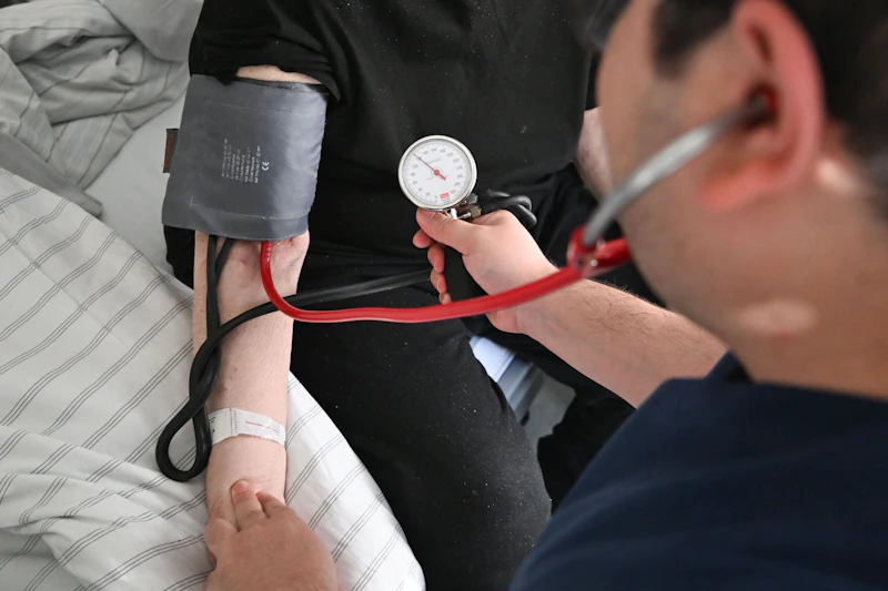 Pharma, Ärzte, Kliniken schlagen Alarm: Sparvorschläge könnten Versorgung verschlechtern