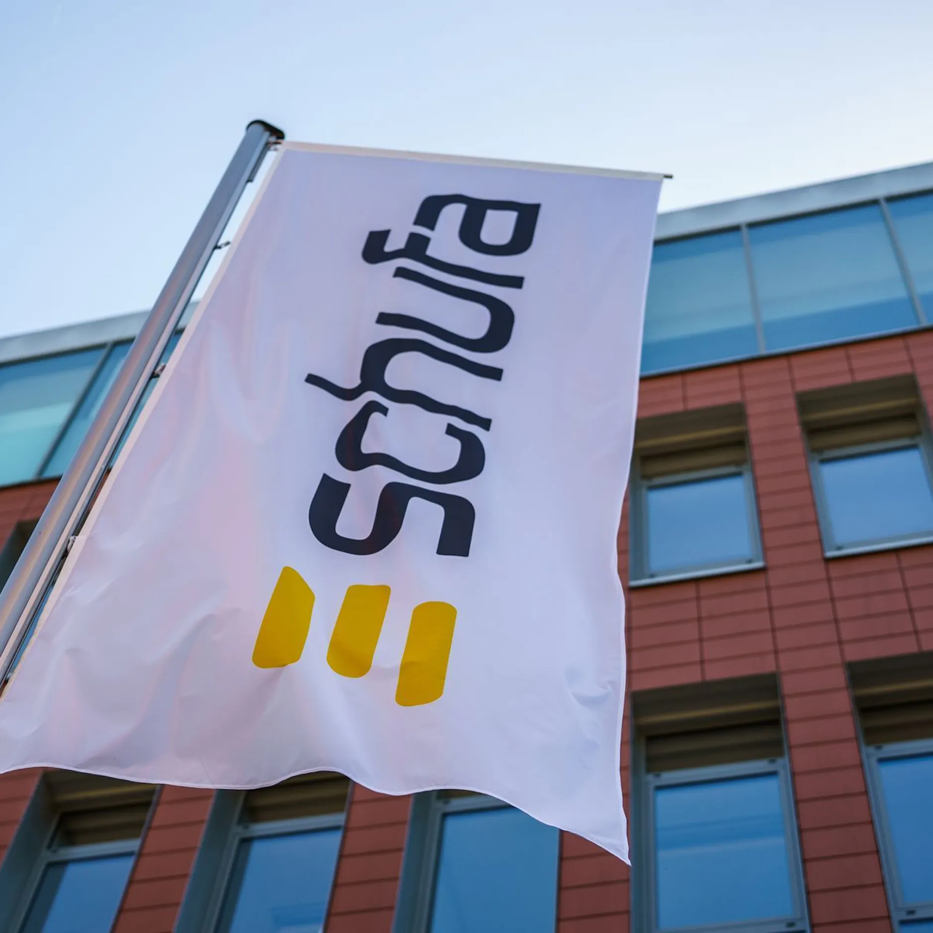 Image - Zwölf Kriterien statt Zweihundert: Was die Schufa-Reform wirklich bringt