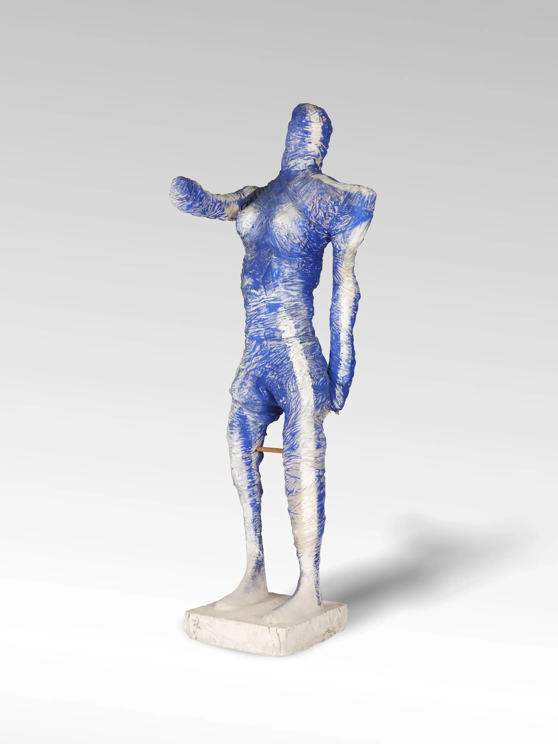 Erika Stürmer-Alex: Skulptur „Abschied (Blaue Frau)“, 1989