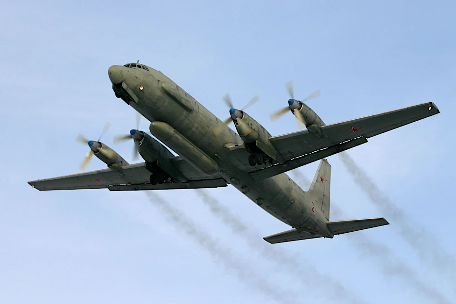 Ein russisches Militärflugzeug ist über der Krim abgestürzt.