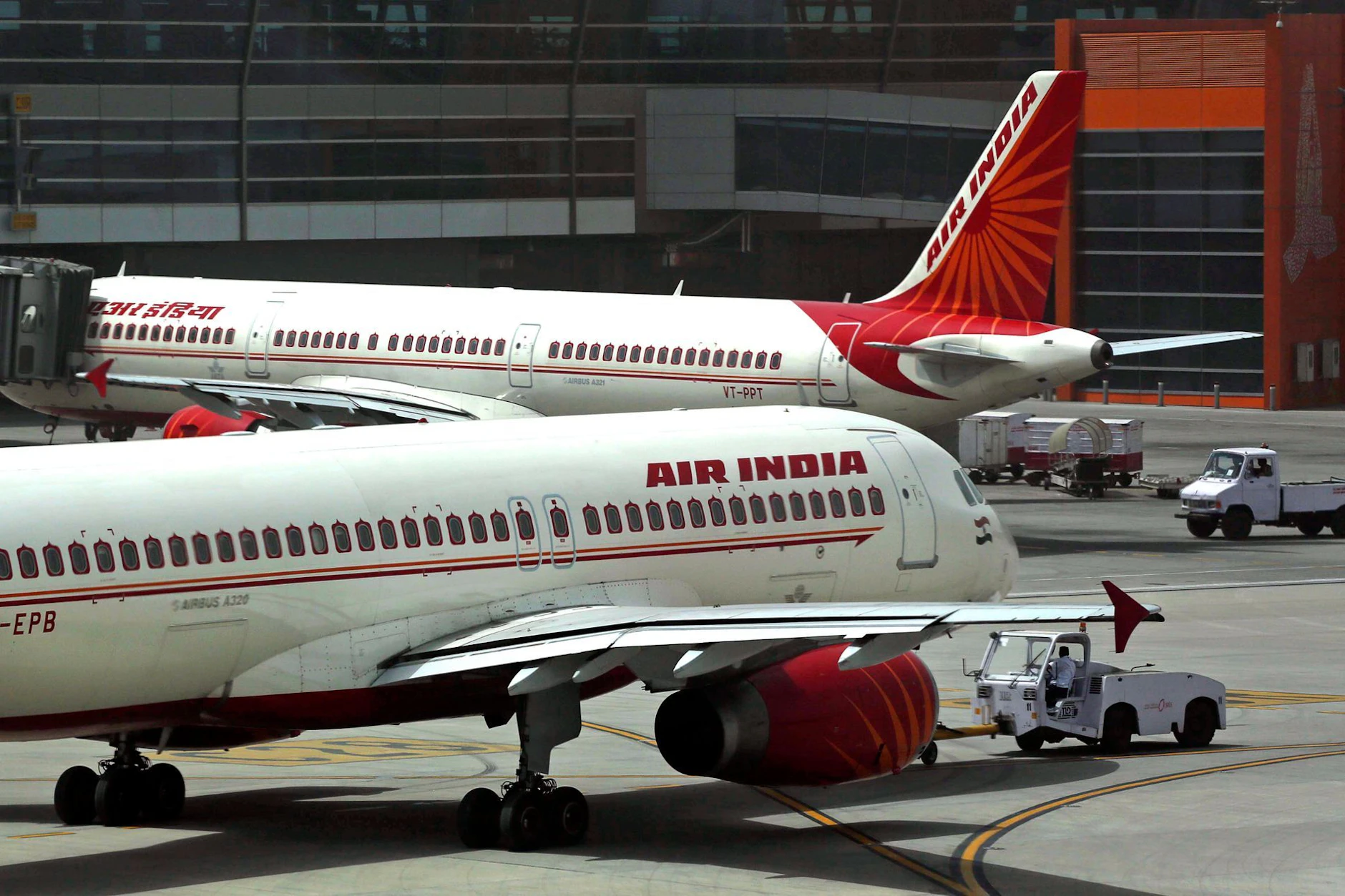 Air India verschärft die Regeln: Flugbegleiter müssen künftig strenge BMI-Vorgaben erfüllen.