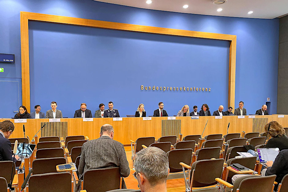 Das Auswärtige Amt auf der Regierungspressekonferenz: Insofern ist mir eine Bewertung zum jetzigen Zeitpunkt nicht wirklich möglich