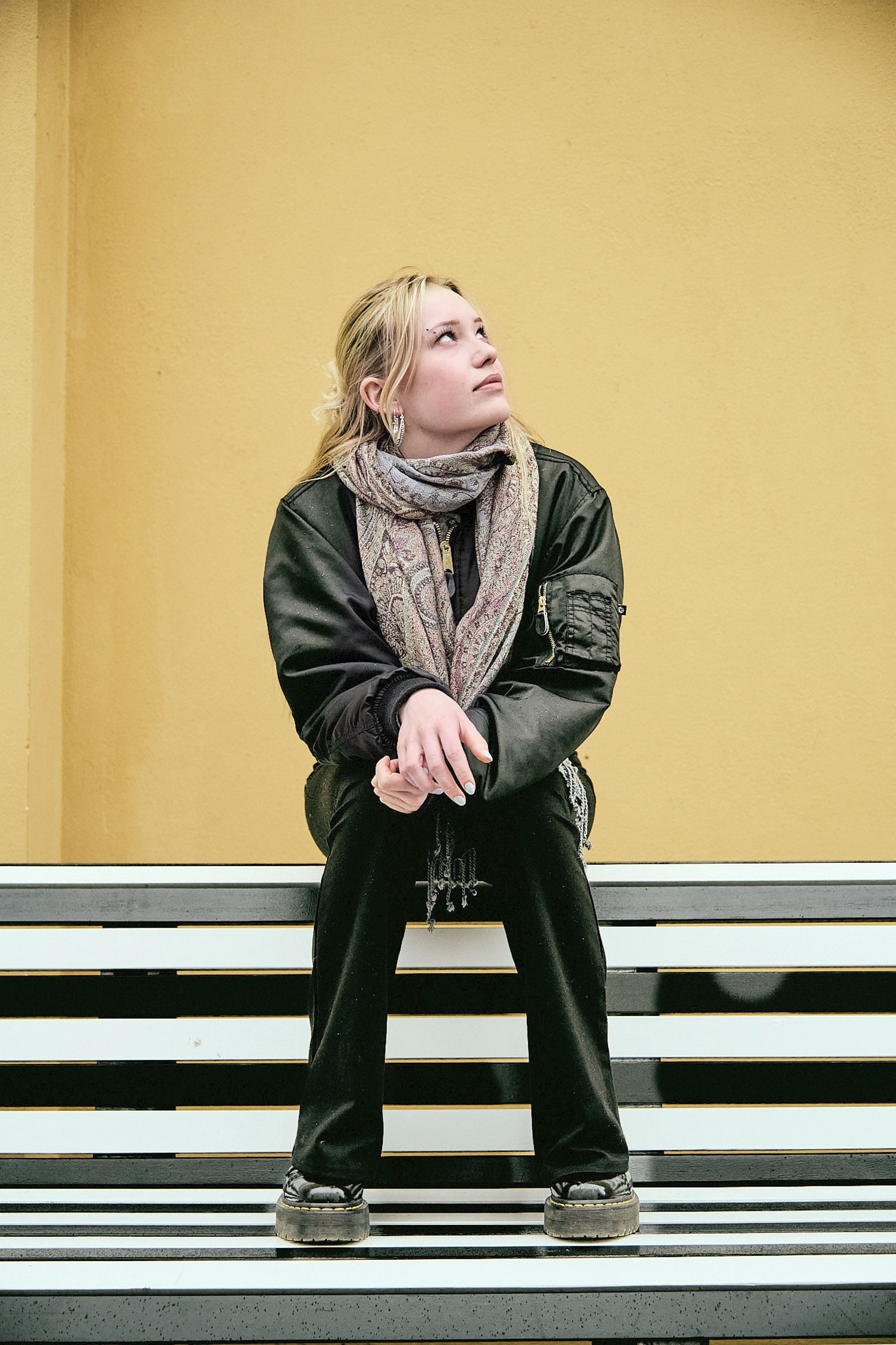 Mia Rade, 21: „Unsere Generation begreift, dass das Leben nicht nur aus Arbeit besteht“