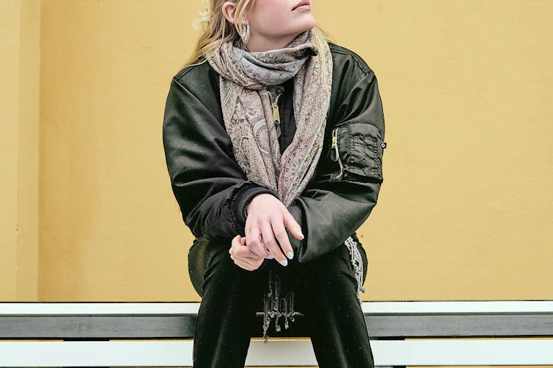 Mia Rade, 21: „Unsere Generation begreift, dass das Leben nicht nur aus Arbeit besteht“