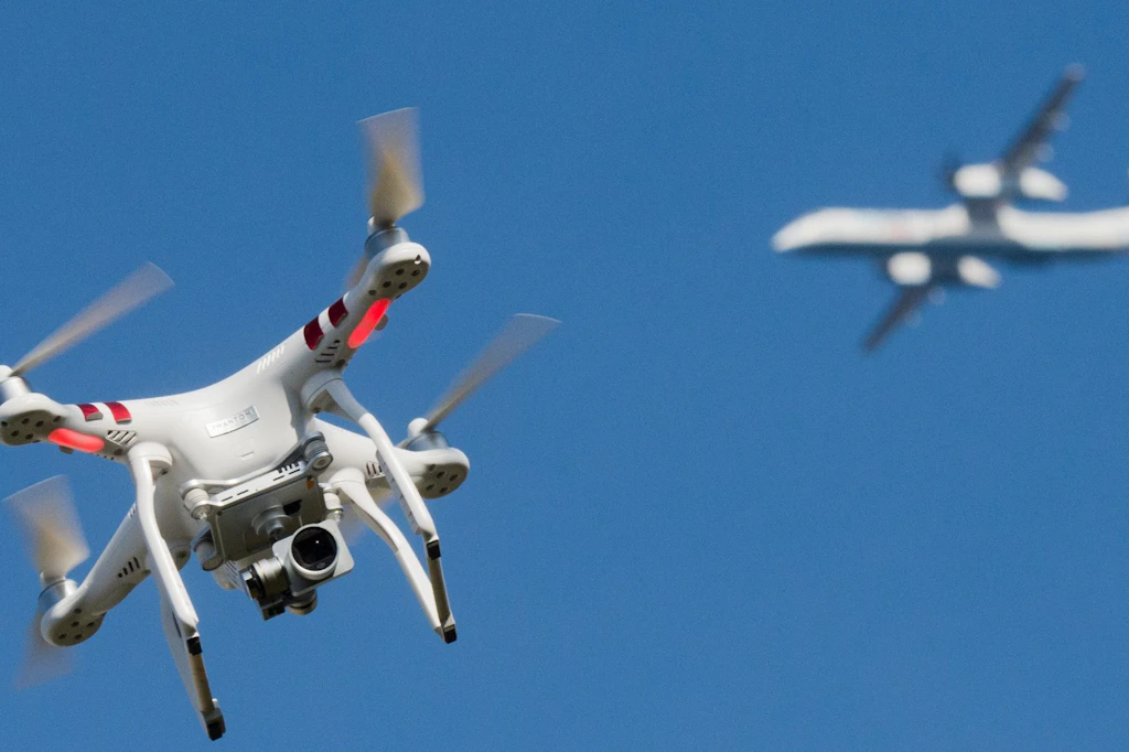 Elektronische Störfeuer: Der Kampf um die Hoheit im Weltraum