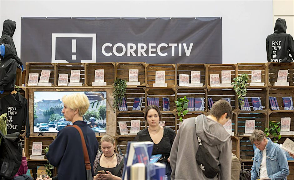Der Stand von Correctiv auf der Leipziger Buchmesse 2026
