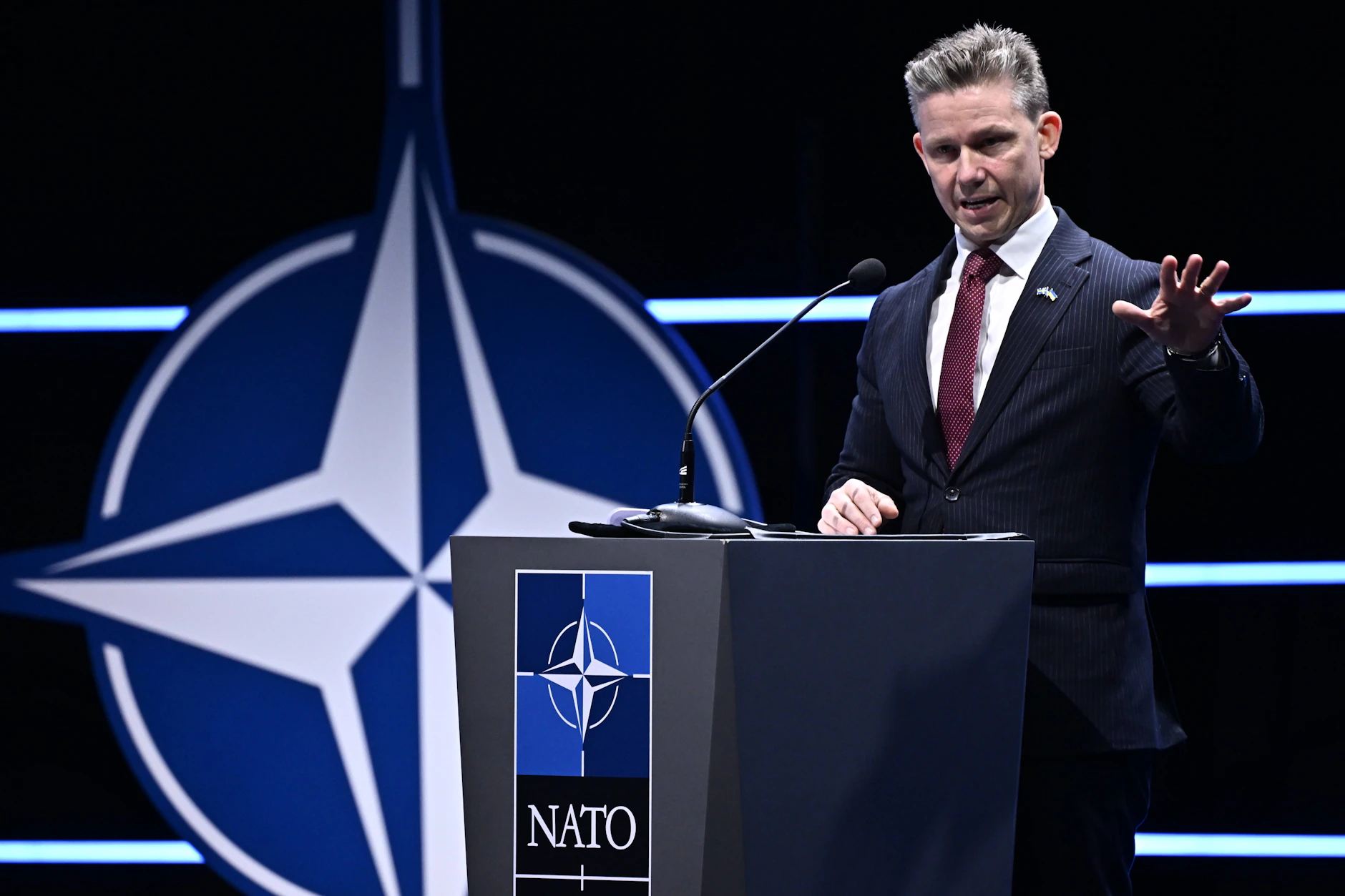 Schwedens Verteidigungsminister Pal Jonson. Die Regierung beschafft neue Luftabwehr für Militär und Infrastruktur.