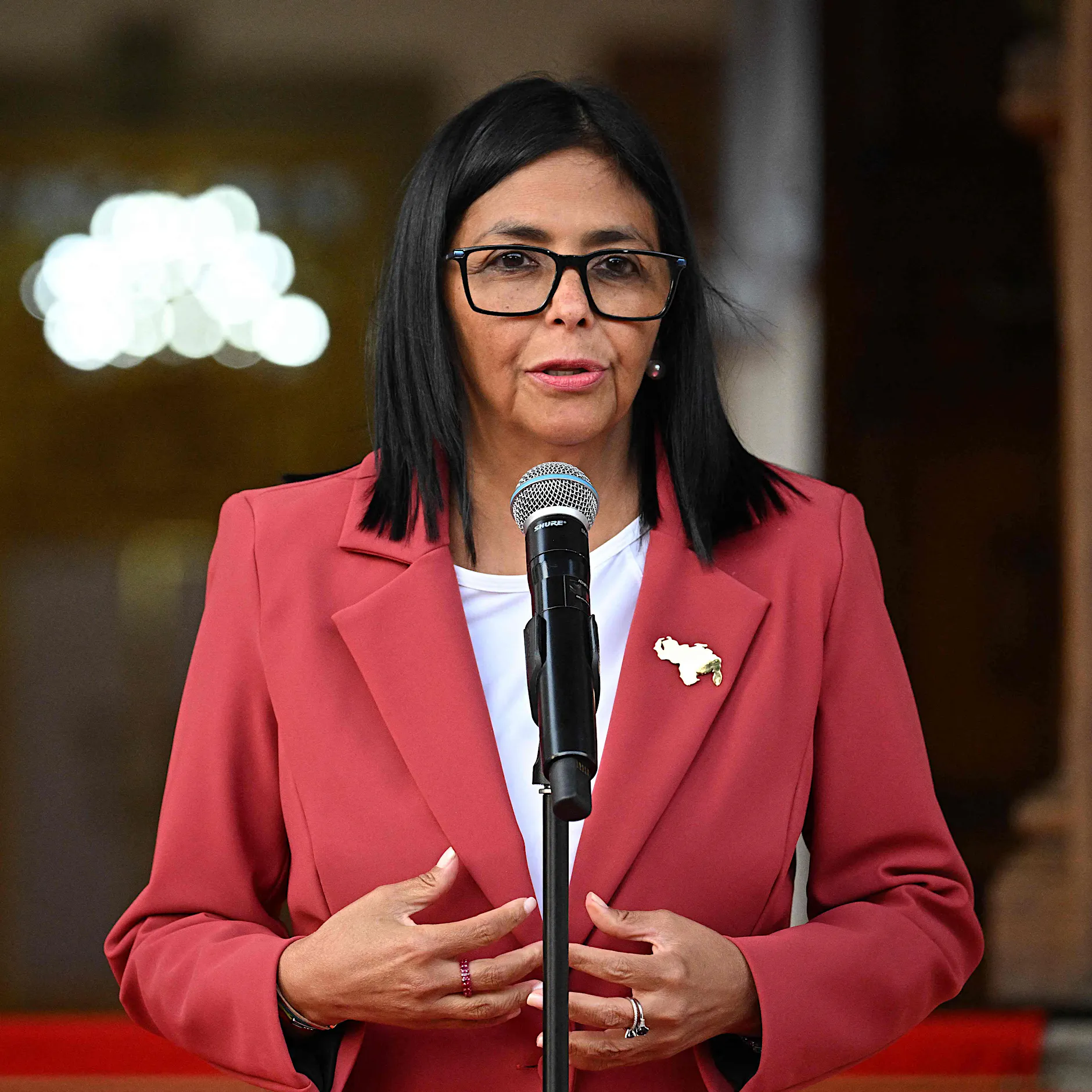 USA heben Sanktionen gegen Venezuelas amtierende Präsidentin Delcy Rodríguez auf