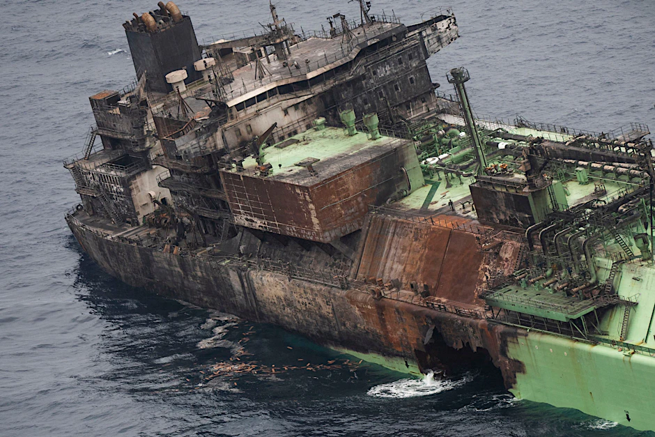Nach einem gescheiterten Bergungsversuch treibt die Arctic Metagaz „völlig unkontrolliert“ im Mittelmeer.