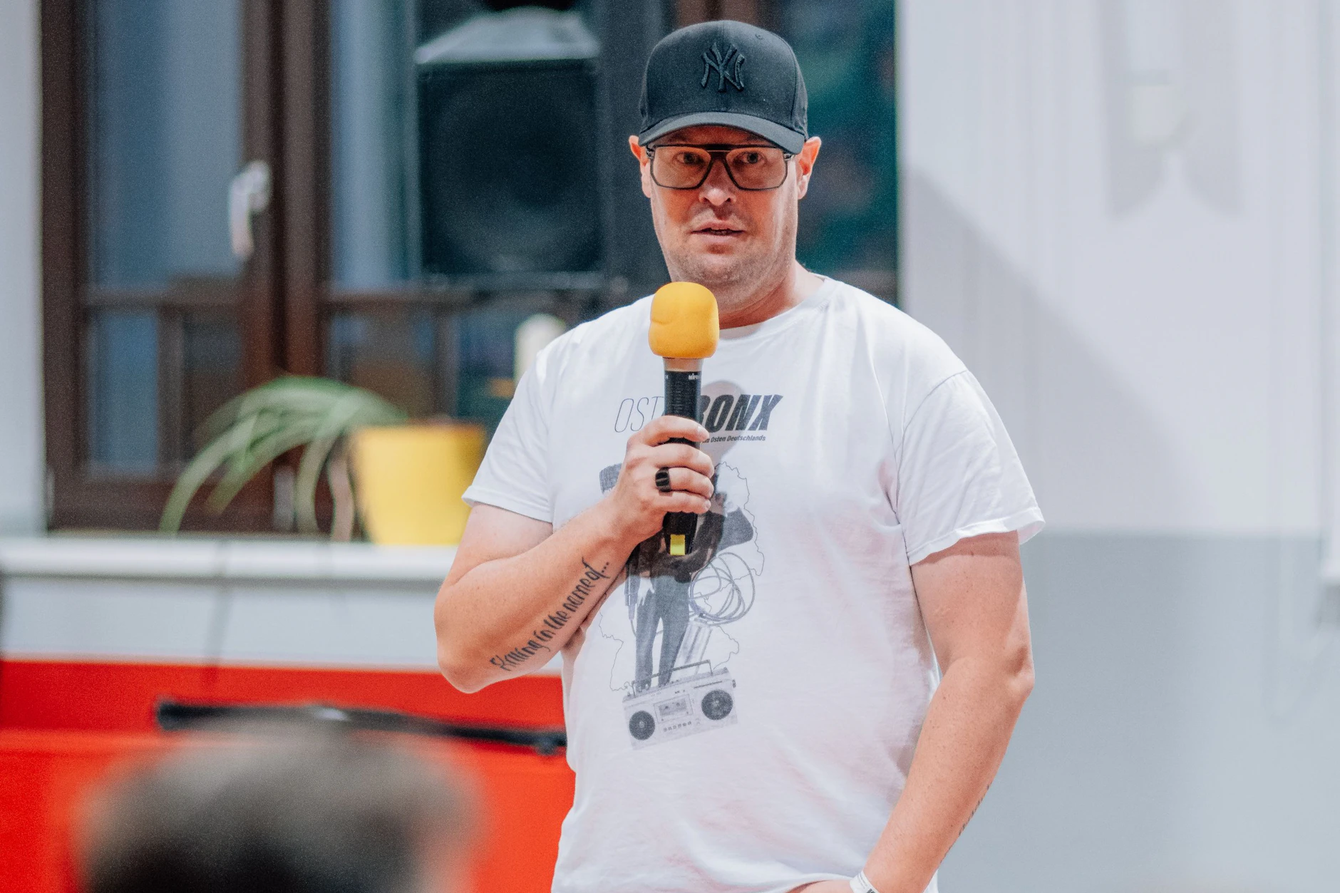 Joerg Schnurre auf der OSTBronx Konferenz.