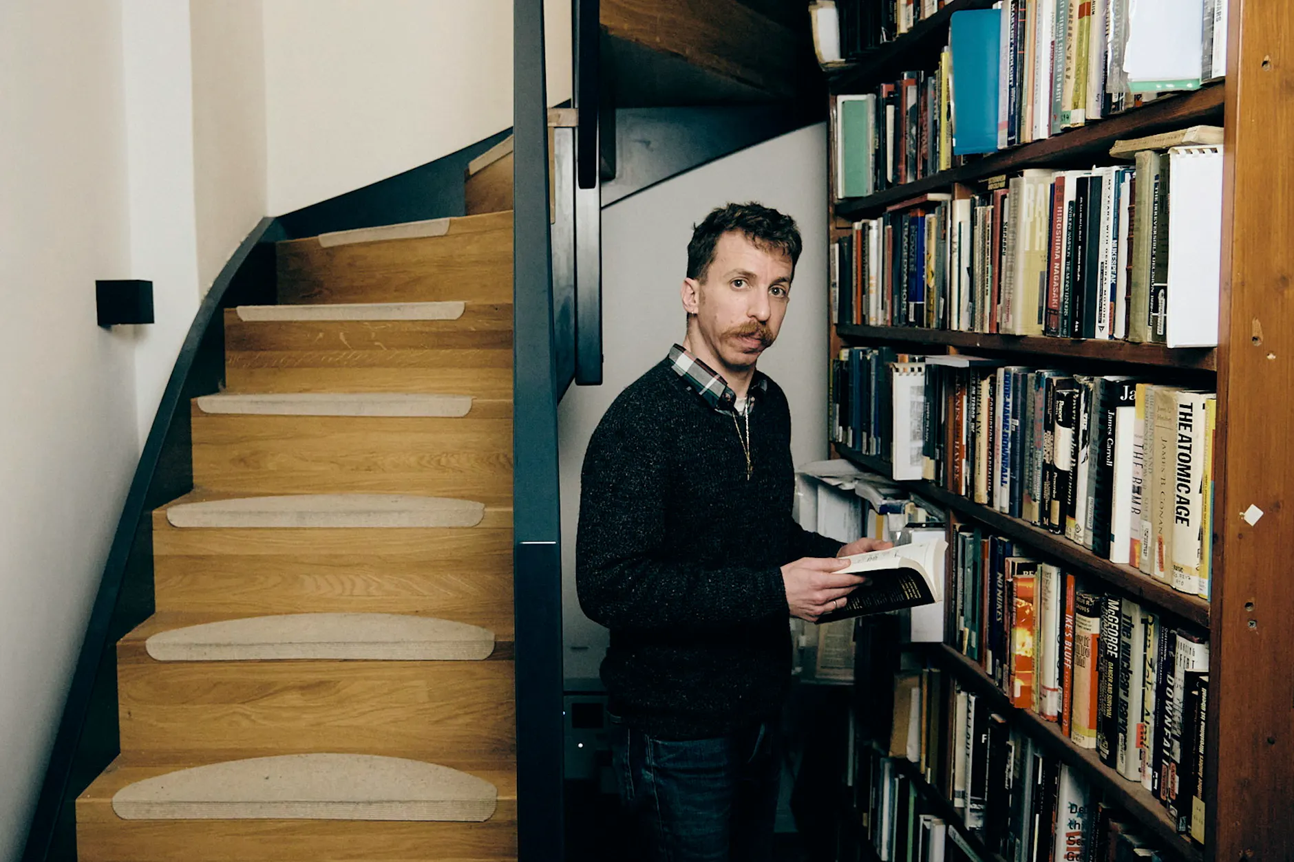 „In Berlin lebt man als Jude heute sicherer als in Israel“, sagt Adam Raz im Gespräch mit der Berliner Zeitung.