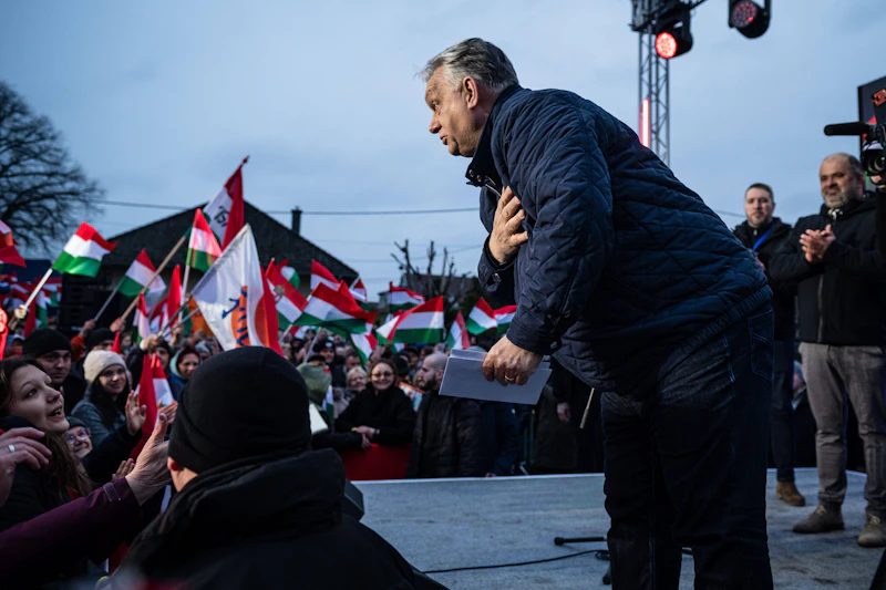 So viel Einmischung gab’s noch nie: Ungarns Wahl wird zur globalen Machtprobe