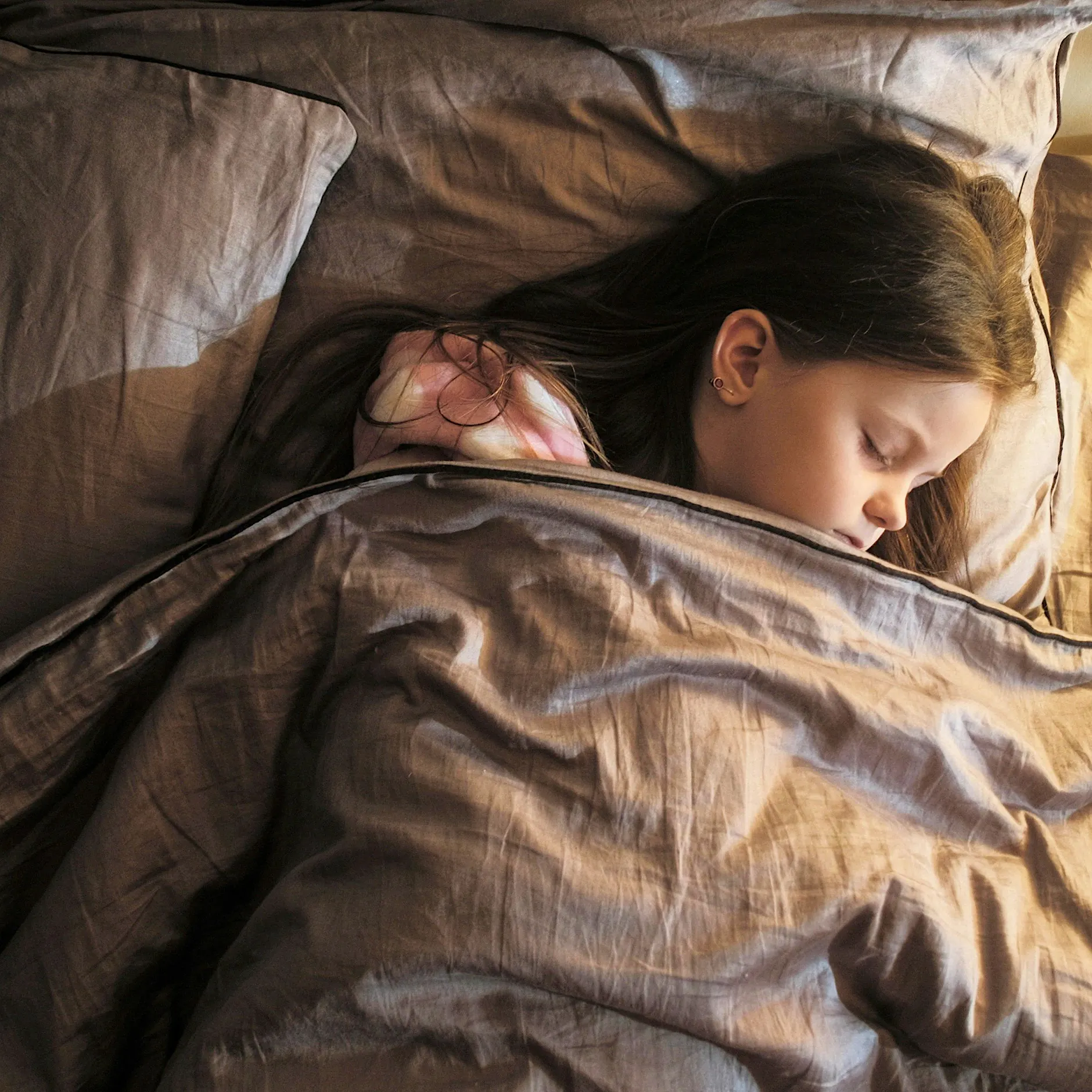 „Ich will mein Kind zurück“: Berliner Familien berichten über Post-Covid-Drama