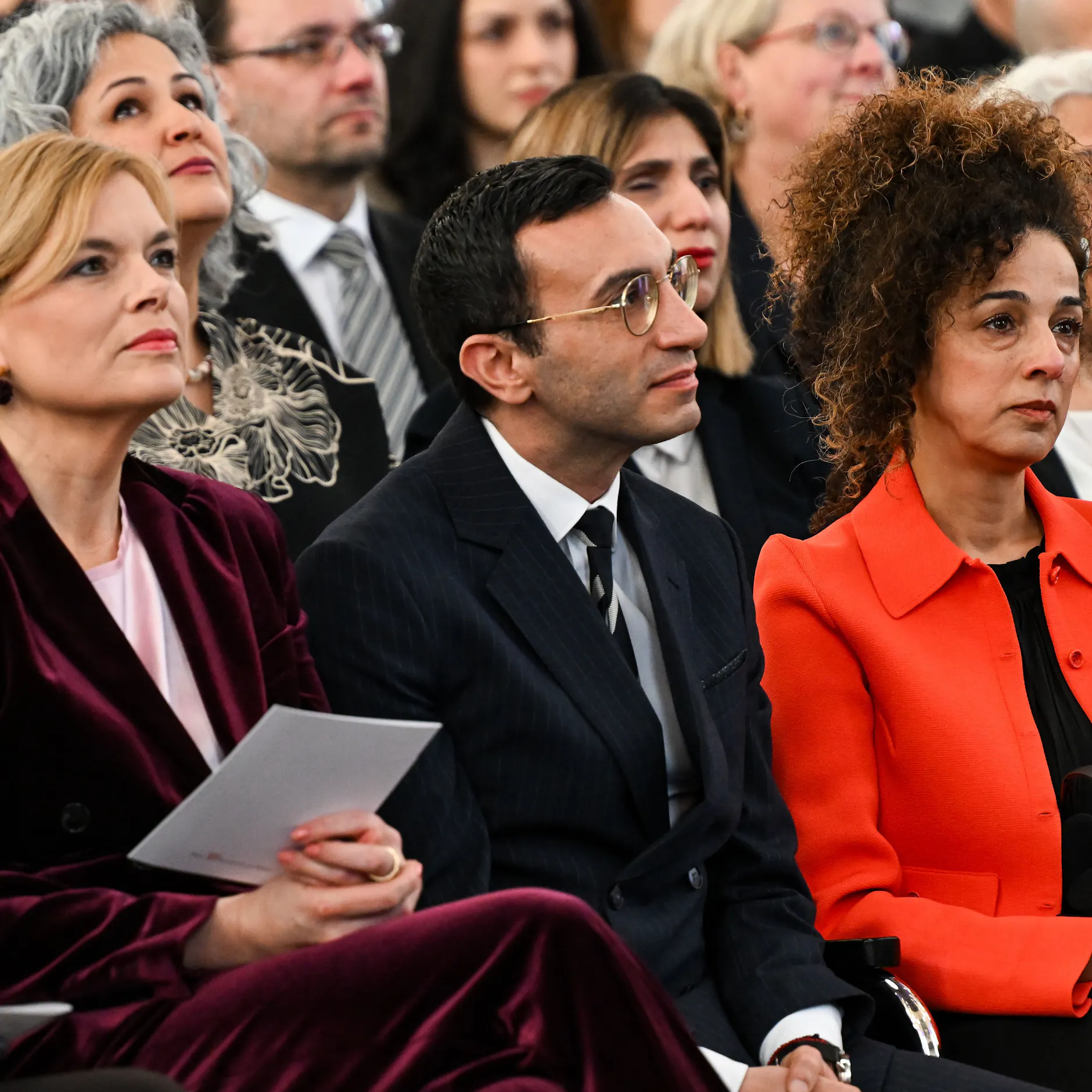 Image - Immer mehr Demokratiepreise: Was bringen sie und wer zahlt dafür?