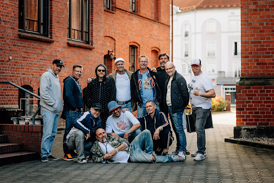 Die HipHopper von einst. Ihr Ziel: DDR-HipHop soll zum immateriellen Kulturerbe ernannt werden. Rechts: Joerg Schnurre.