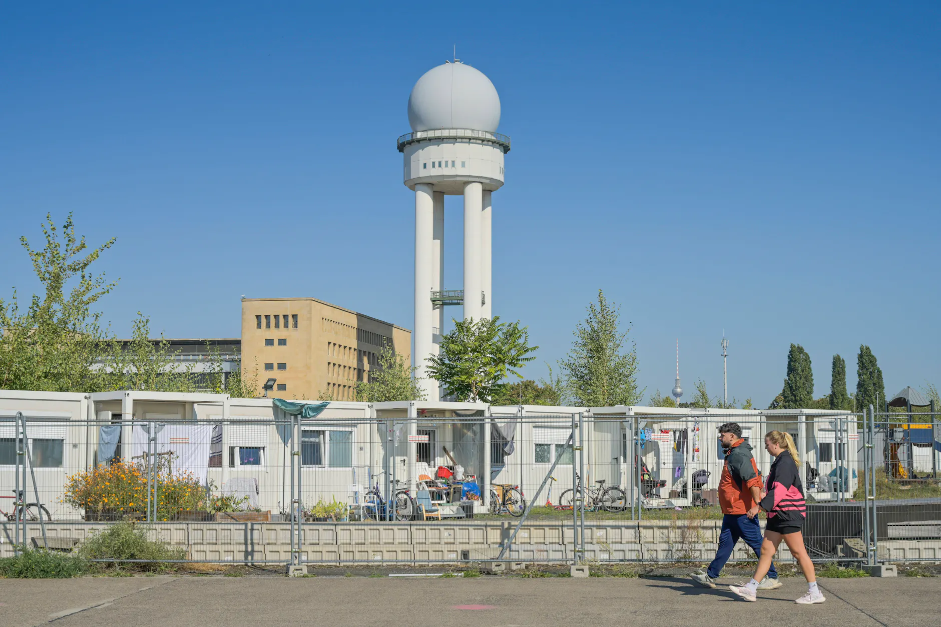 In der Geflüchtetenunterkunft in Tempelhof sind über 1000 Menschen untergebracht.