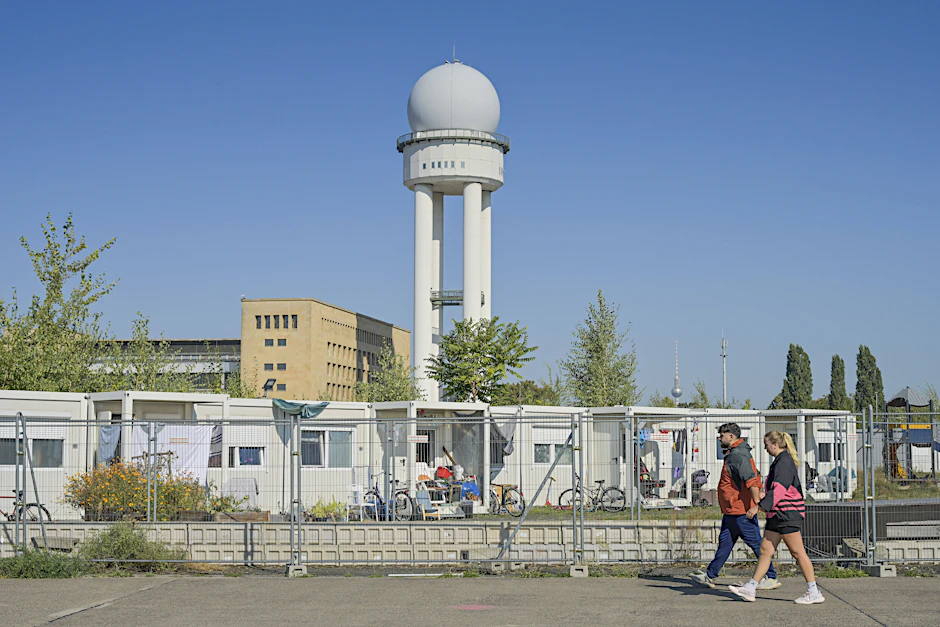 In der Geflüchtetenunterkunft in Tempelhof sind über 1000 Menschen untergebracht.