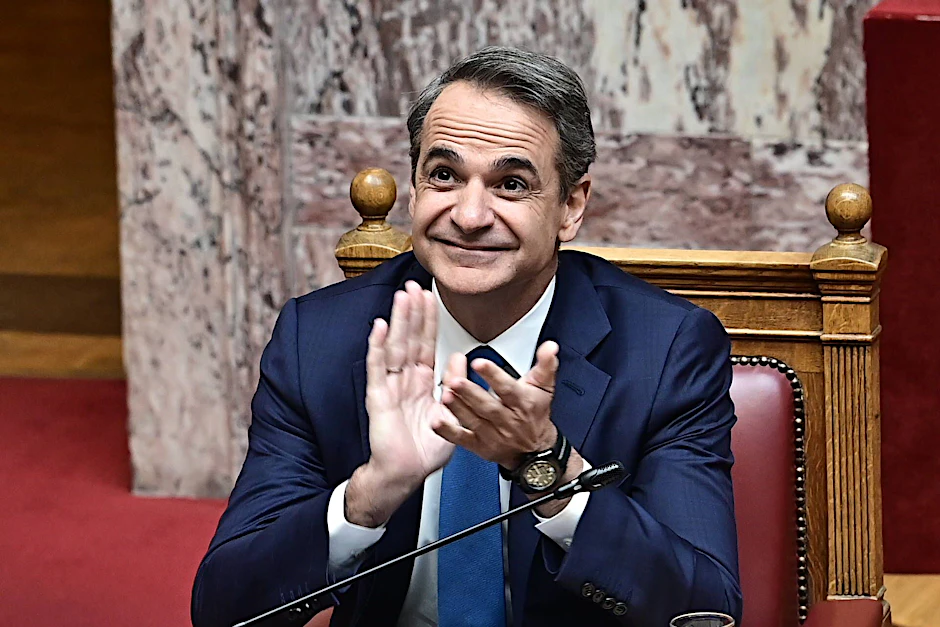 Griechenlands Aufschwung: Warum Mitsotakis trotz wachsender Wut an der Macht bleibt