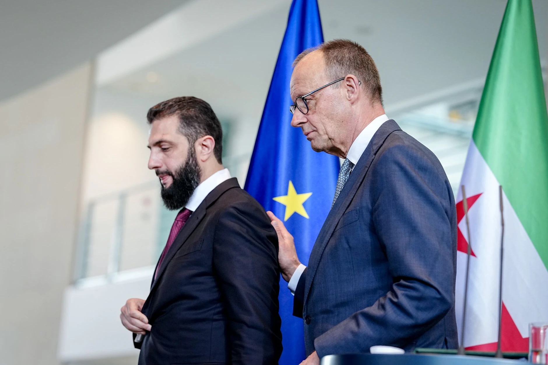 Syriens Übergangspräsident Ahmed al-Scharaa und Bundeskanzler Friedrich Merz (CDU) im Bundeskanzleramt: „80 Prozent der Syrer sollen zurück.“