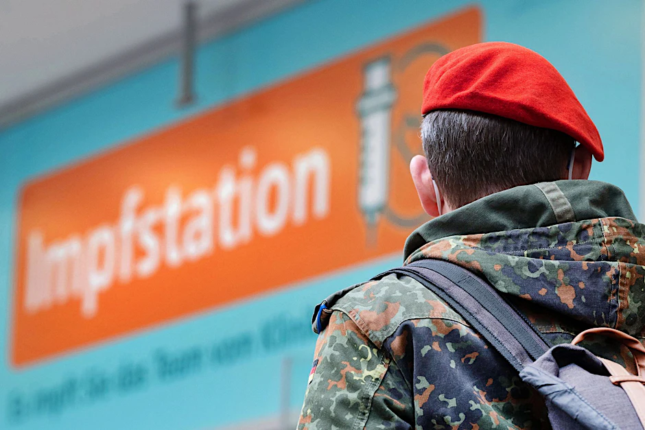Impfen wurde im Jahr 2021 für Soldaten der Bundeswehr zur Pflicht.