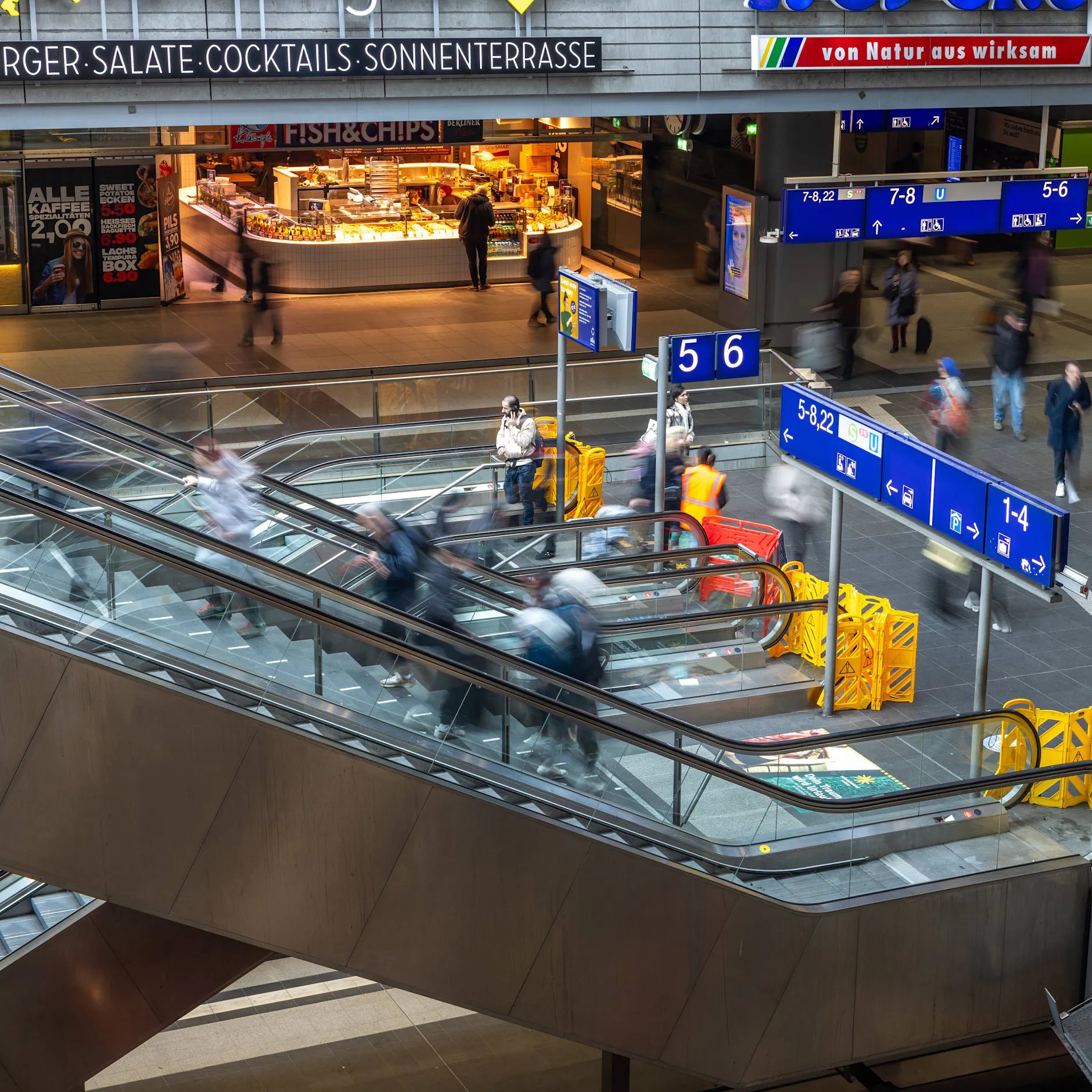Rolltreppen-Chaos am Berliner Hauptbahnhof: Hoffnung auf Besserung für Reisende