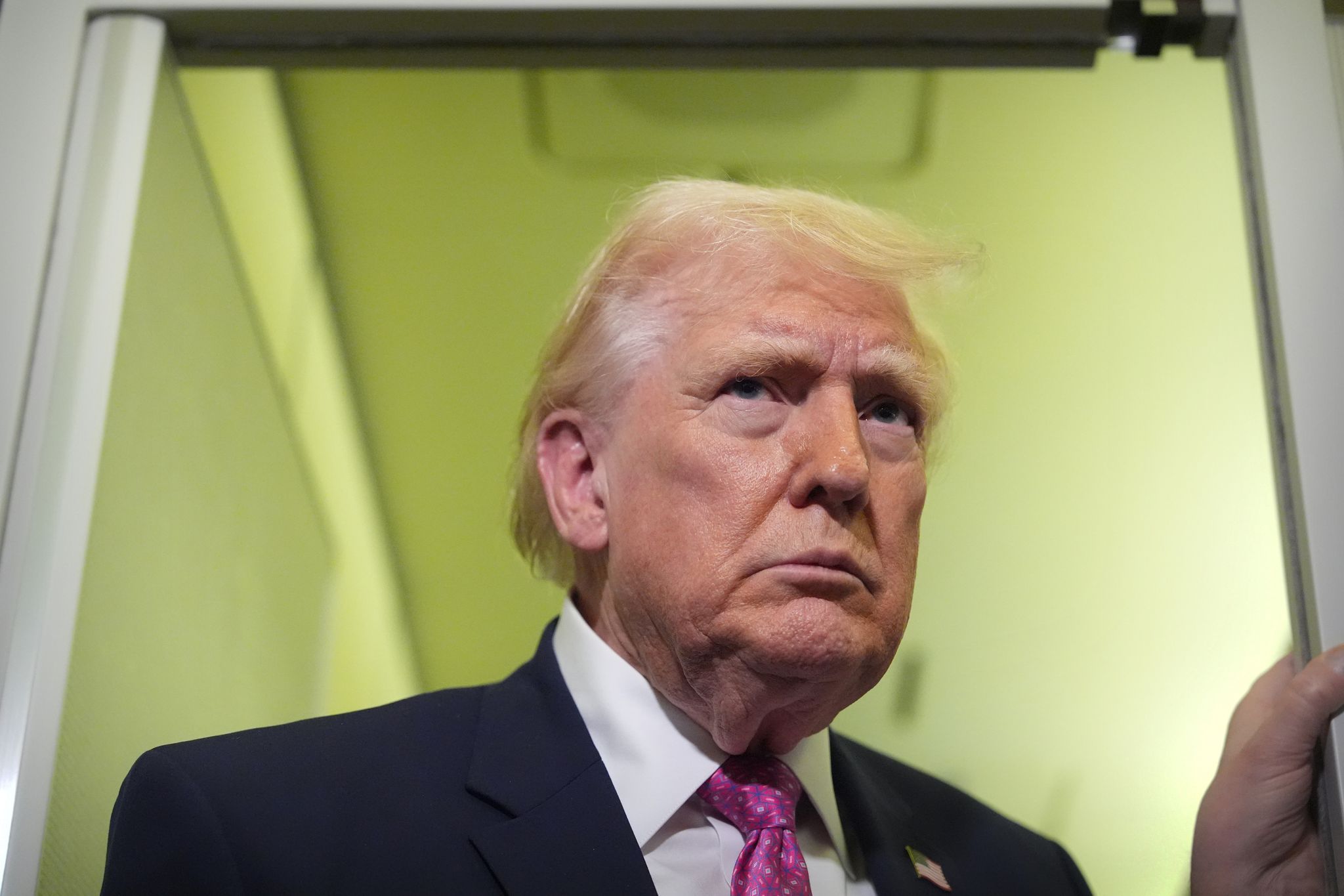 Trump verschärft Drohung gegen den Iran: „48 Stunden, bevor die Hölle über sie hereinbricht"