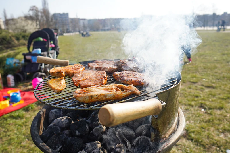 Berlin brutzelt: In diesen Parks ist Grillen erlaubt