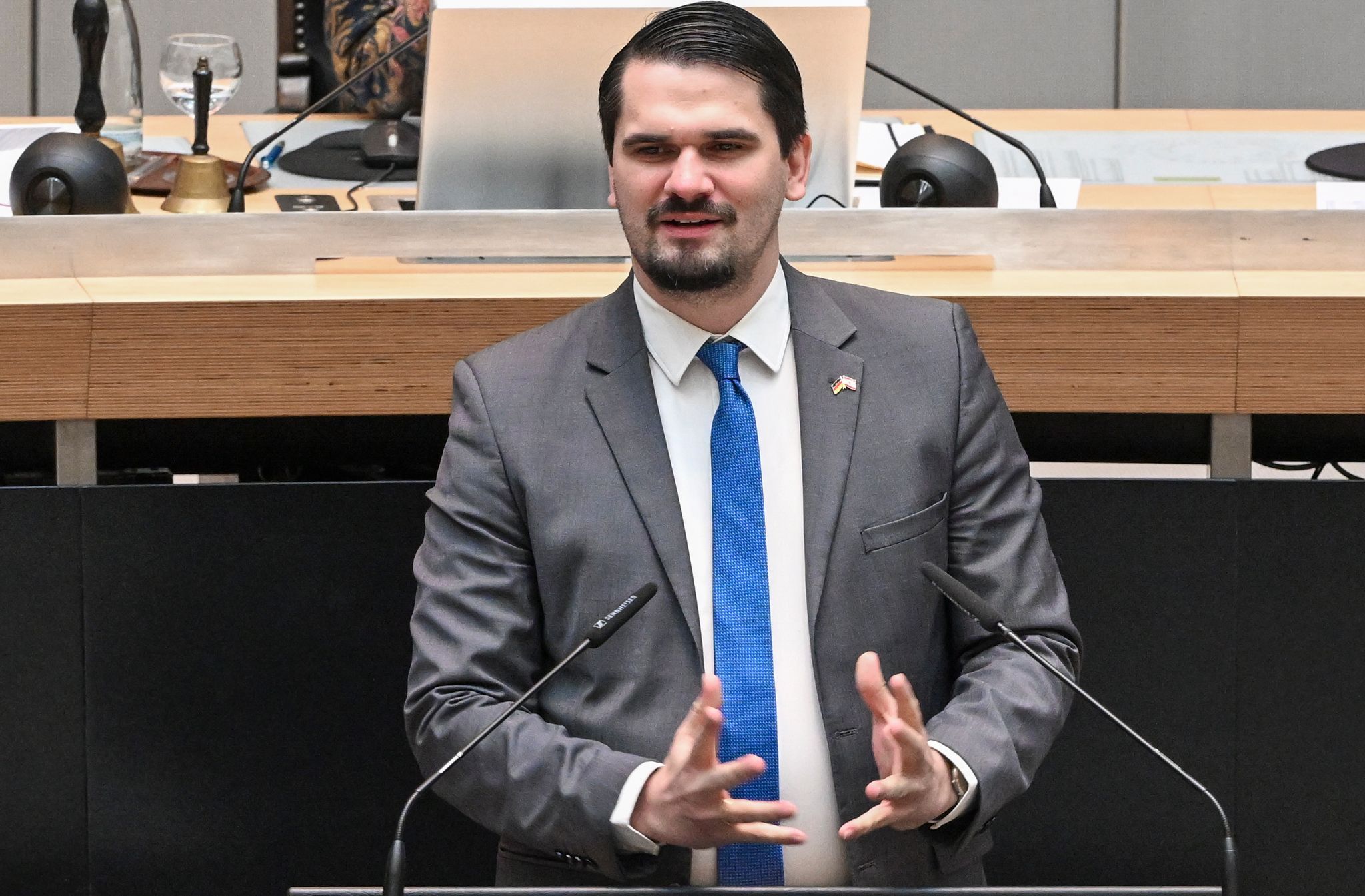 Image - Gewalt im Berliner Wahlkampf – Unbekannter greift AfD-Abgeordneten an