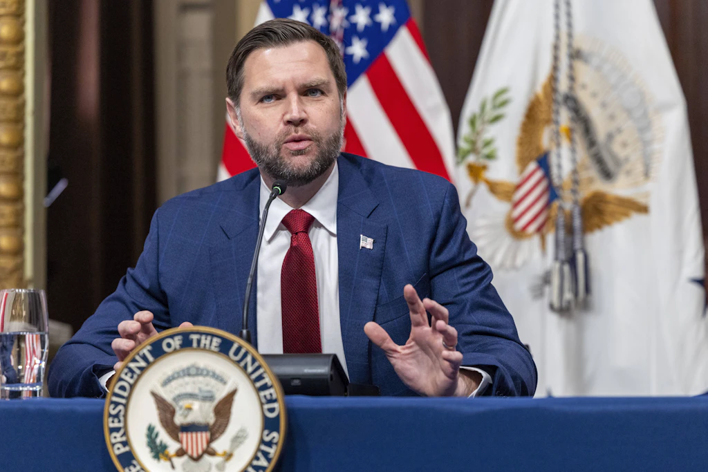Trump ernennt JD Vance zum „Betrugsbeauftragten“ – demokratische Bundesstaaten im Visier