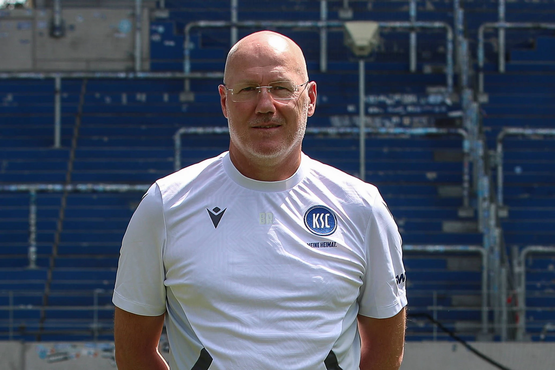 Burkhard Reich hat beim Karlsruher SC sein sportliches Glück auch nach der Karrieren gefunden.