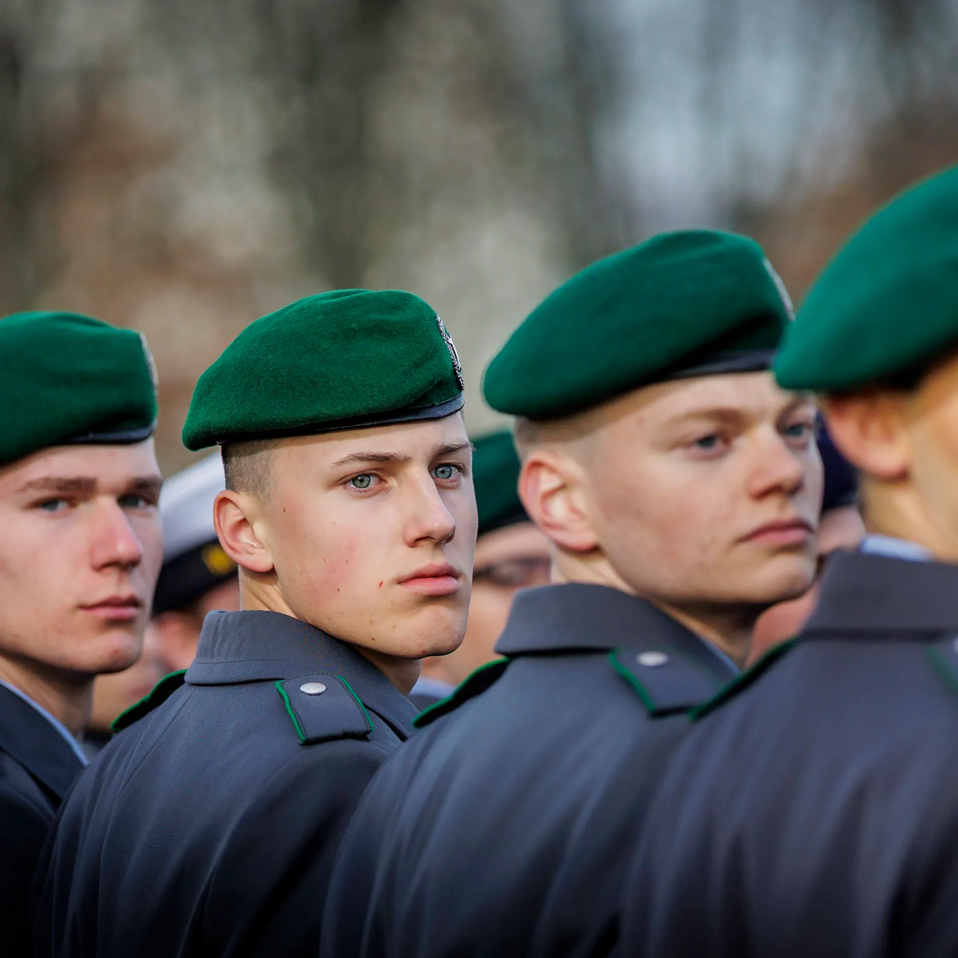 Image - Meldepflicht für junge Männer: Eure Söhne gebt uns jetzt!