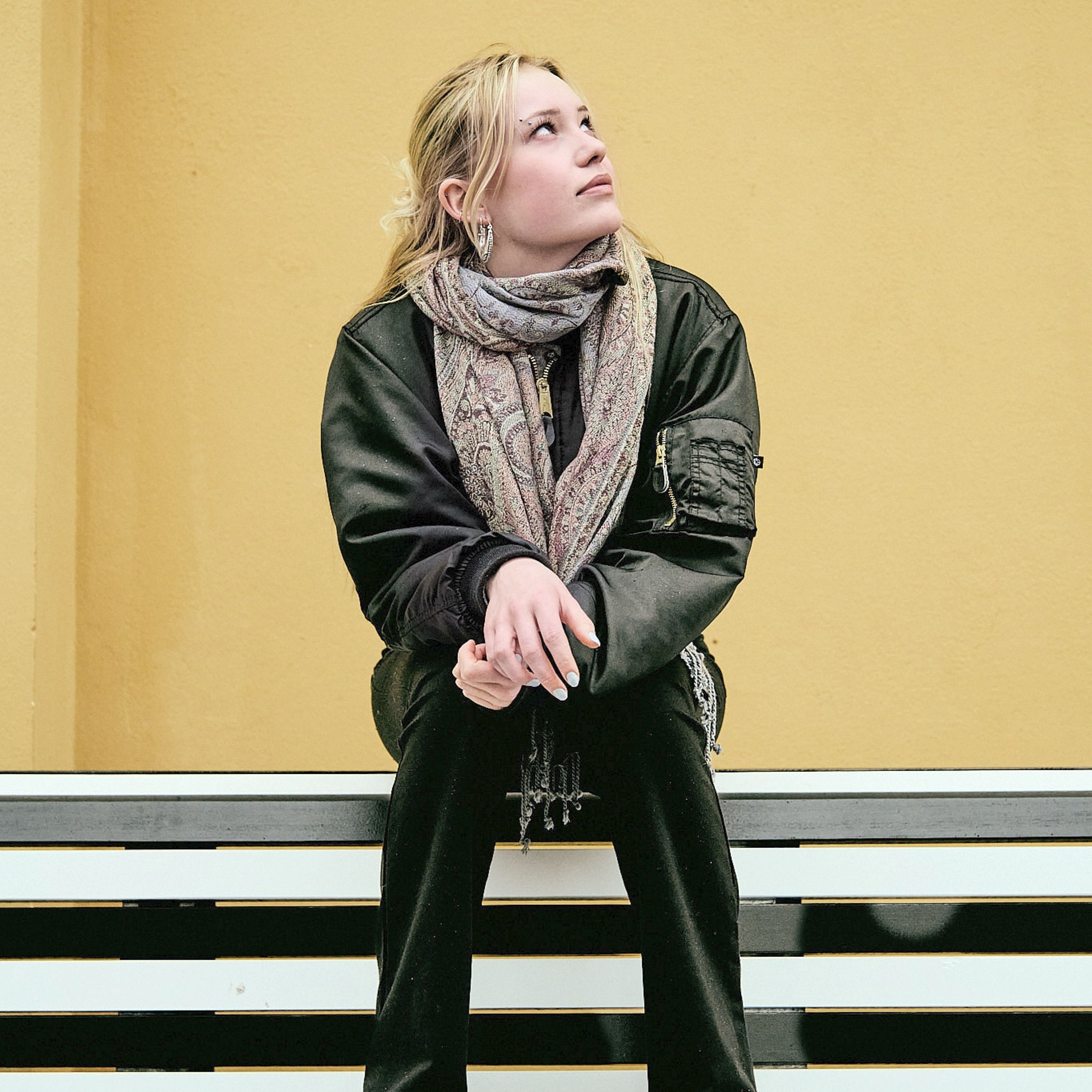 Mia Rade, 21: „Unsere Generation begreift, dass das Leben nicht nur aus Arbeit besteht“