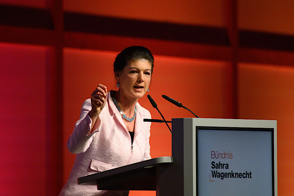 Sahra Wagenknecht (BSW) kritisiert den Verteidigungsminister scharf.