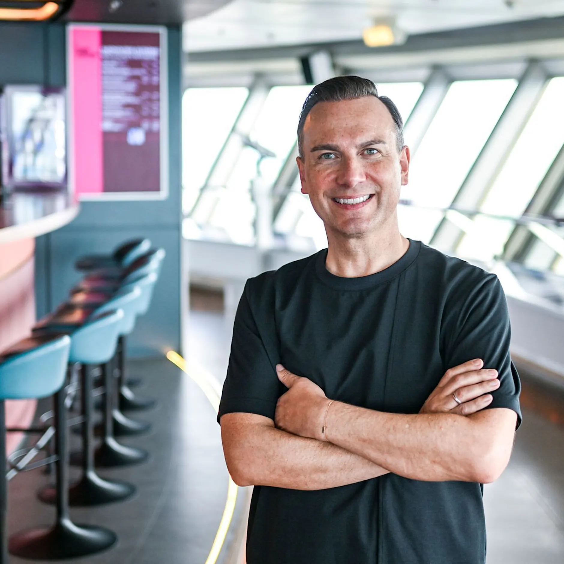 Berliner Sternekoch Tim Raue bringt neue Citrus-Limonade auf den Markt