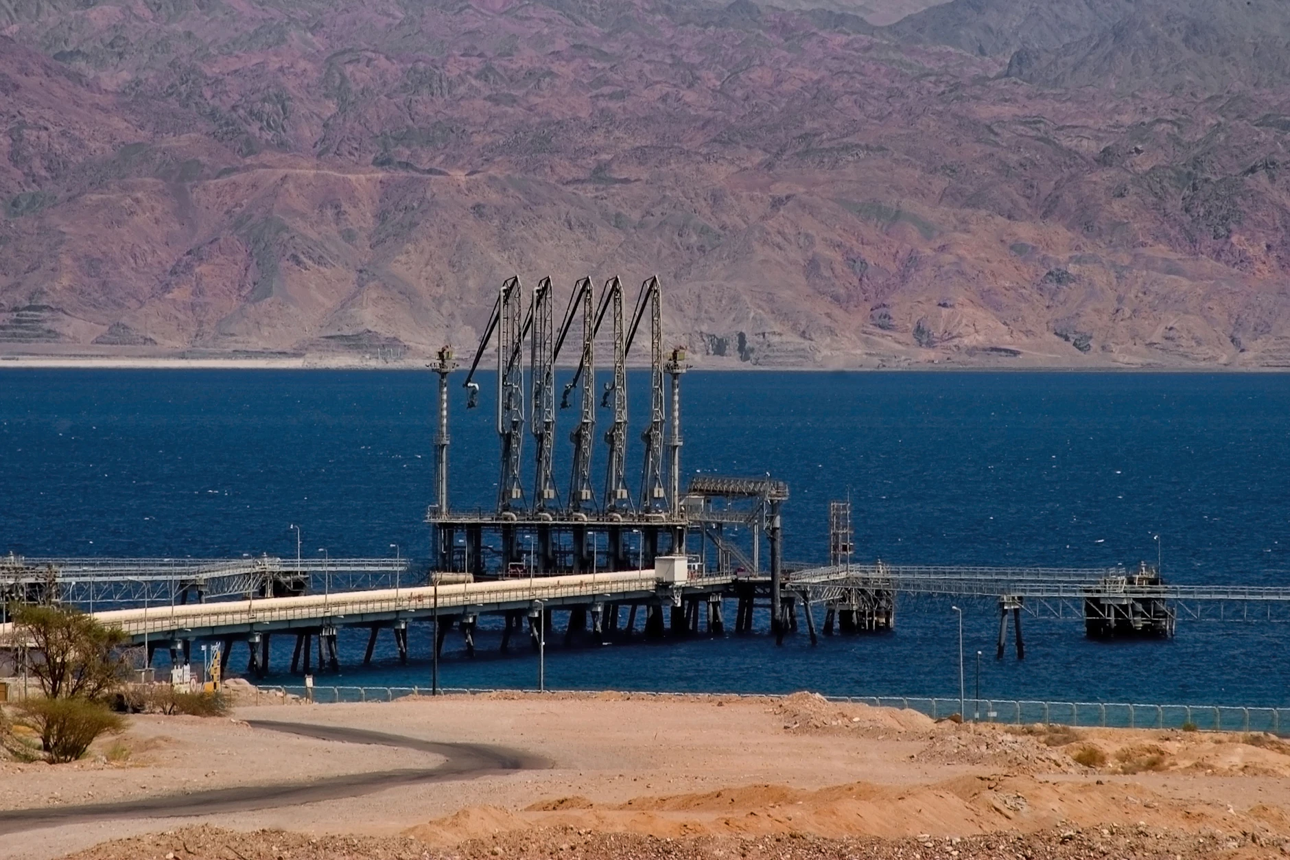 Die Eilat-Ashkelon-Pipeline verbindet das Rote Meer mit dem Mittelmeer.