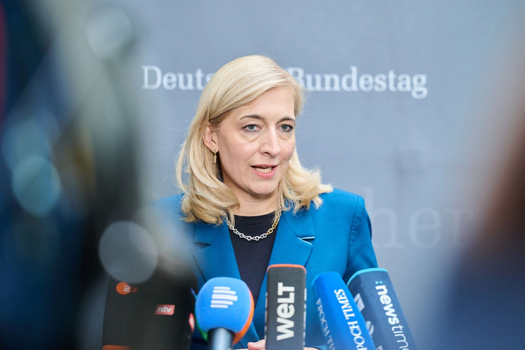 Digitale Angebote und Reformen: Rettung für Landarzt-Mangel?