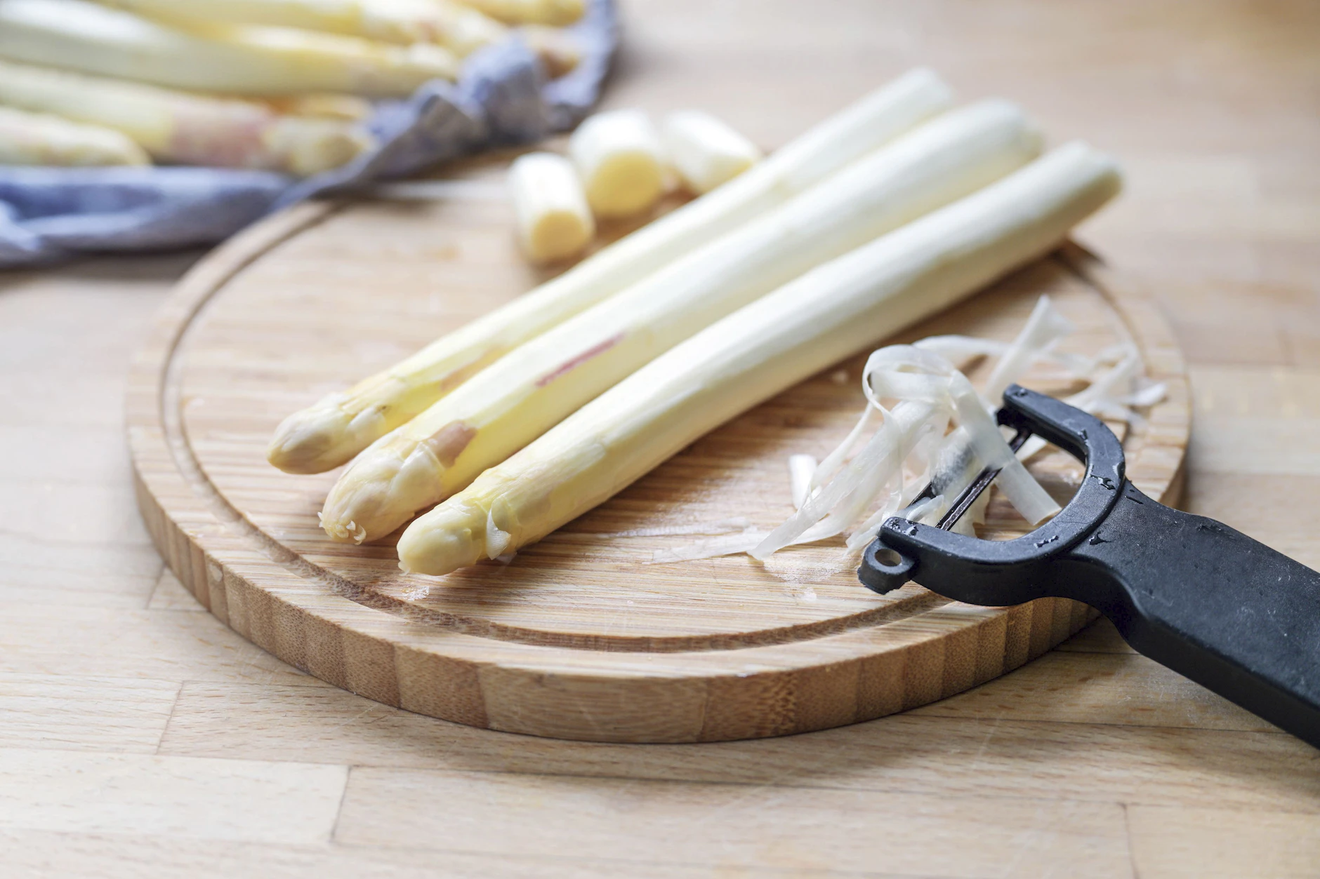 Unter allen Gemüsesorten nimmt Spargel die größte Anbaufläche in Deutschland ein.