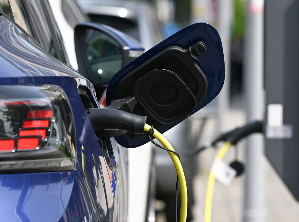 E-Auto-Boom in Deutschland: Deutlicher Anstieg bei Neuzulassungen