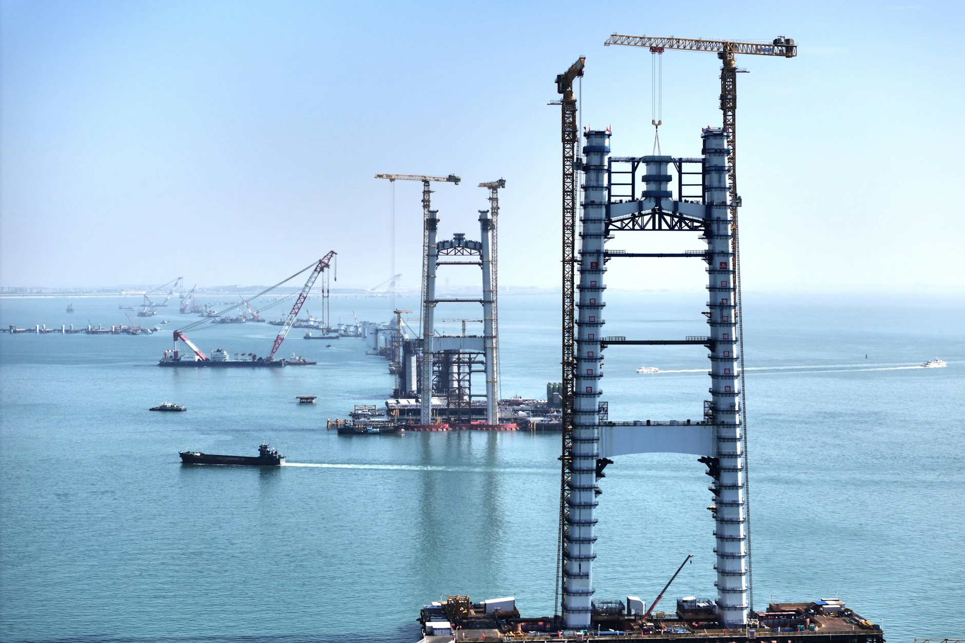 Die Xiamen-Kinmen-Brücke in Xiamen. China will den Sitz eines neuen UN-Gremiums in die chinesische Stadt legen.